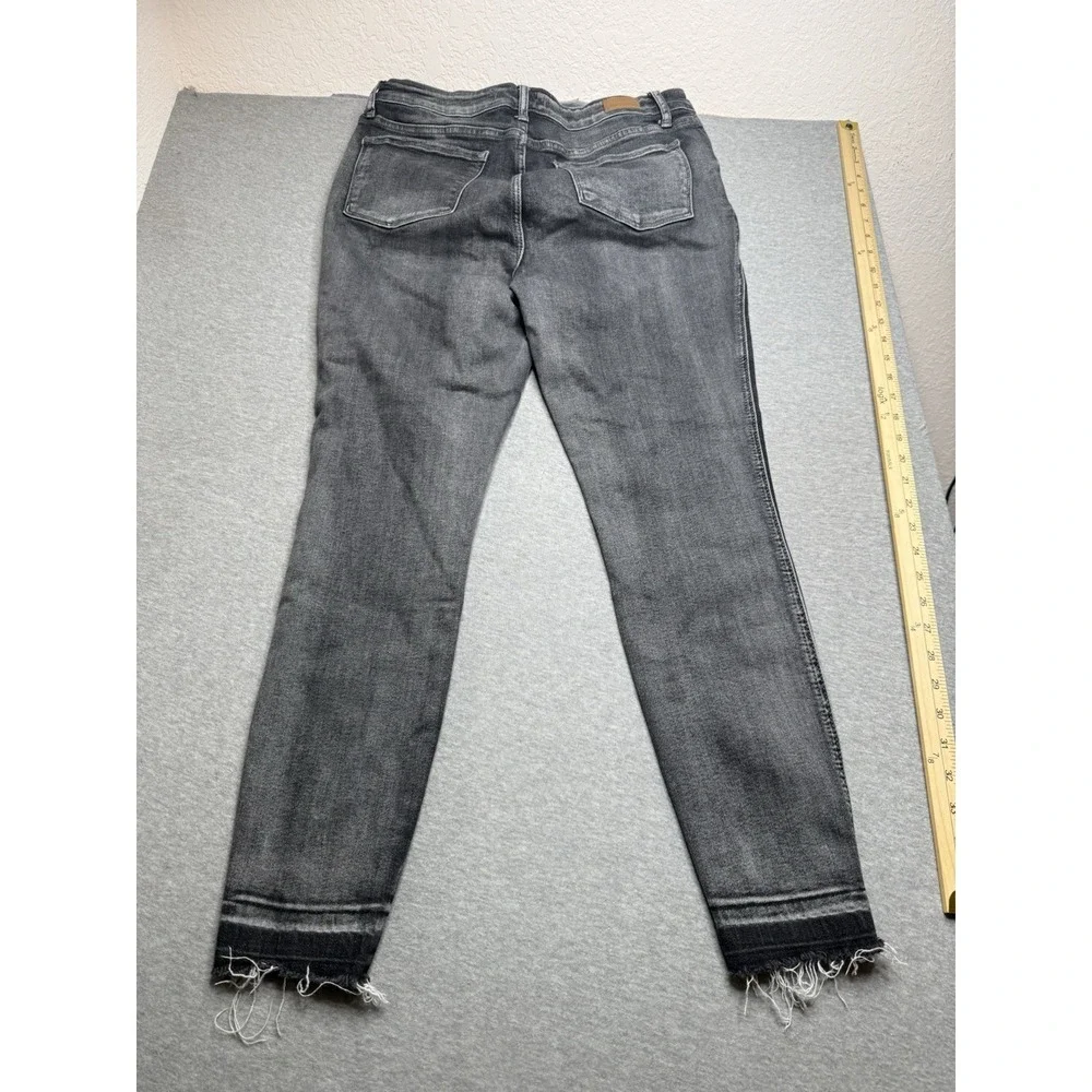 Judy Blue Jeans Womens 15/32‎ Black  Denim Skinny Fit Distressed
